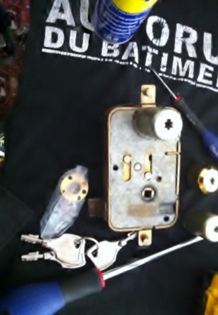 cavith boitier de serrure blinde